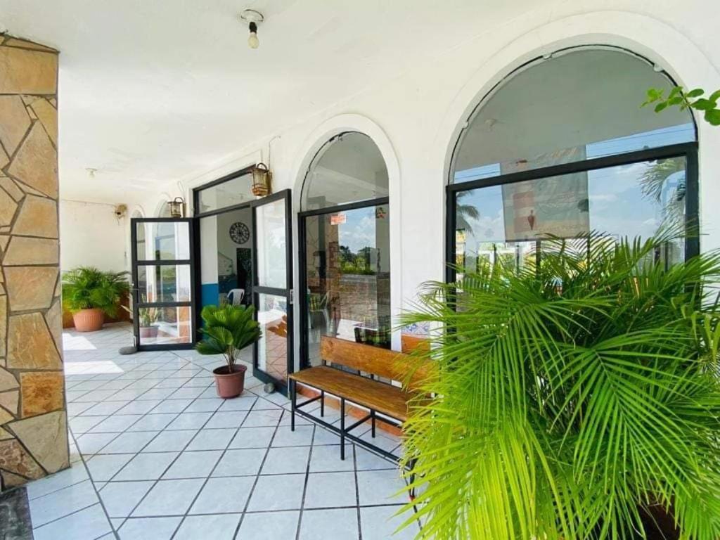 Hotel Mariam Теколутла Екстериор снимка